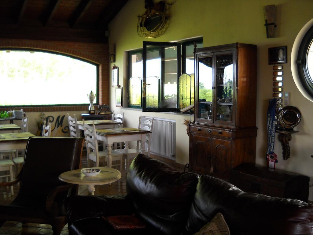 Agriturismo Maiocchi Villa Borgarello Luaran gambar