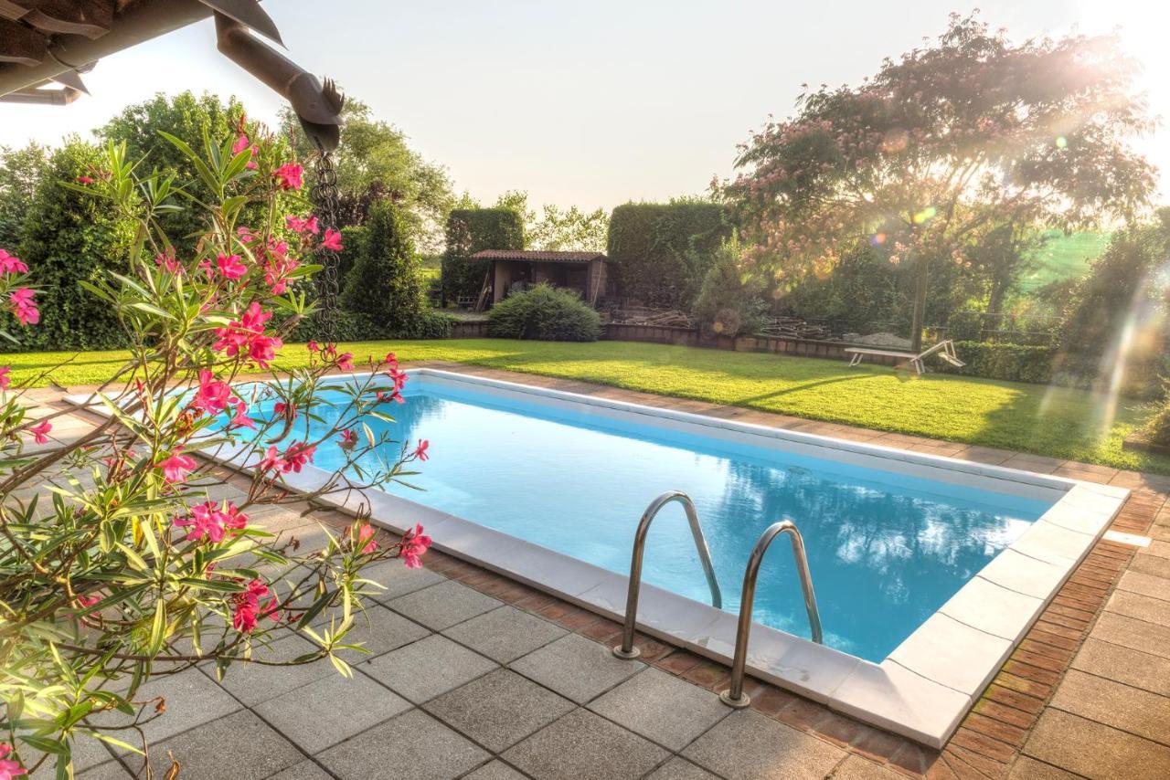 Agriturismo Maiocchi Villa Borgarello Luaran gambar