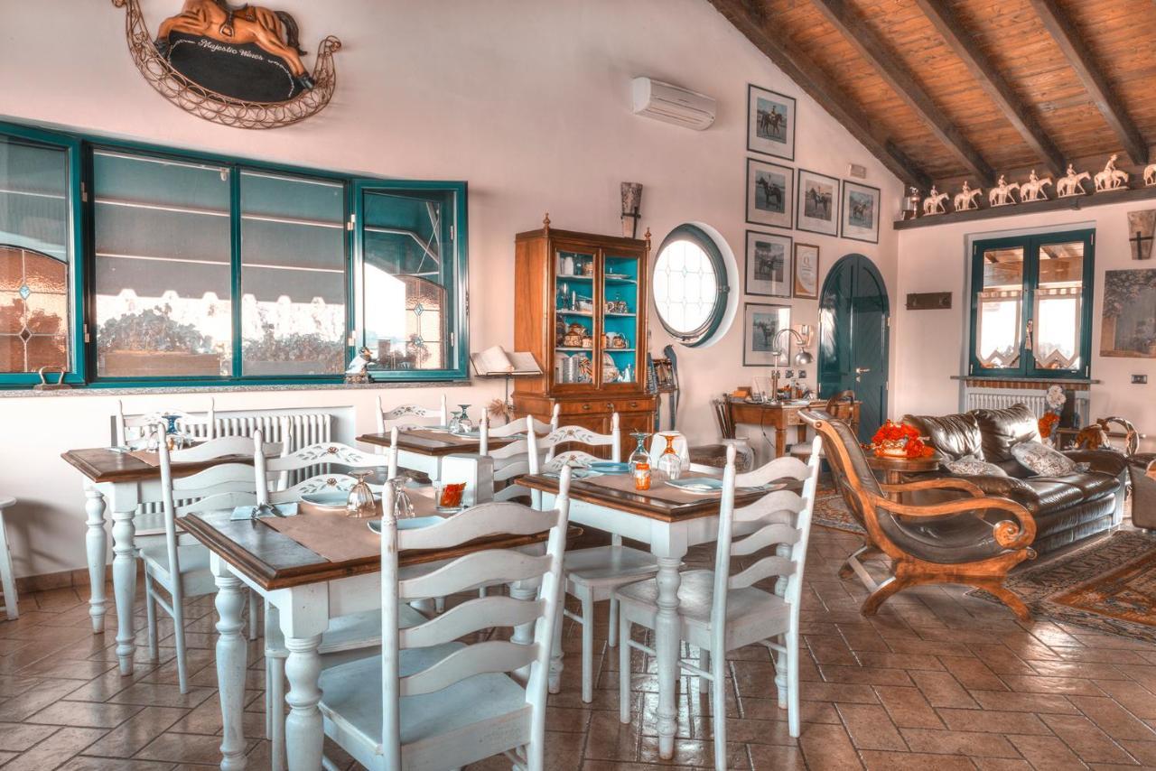 Agriturismo Maiocchi Villa Borgarello Luaran gambar